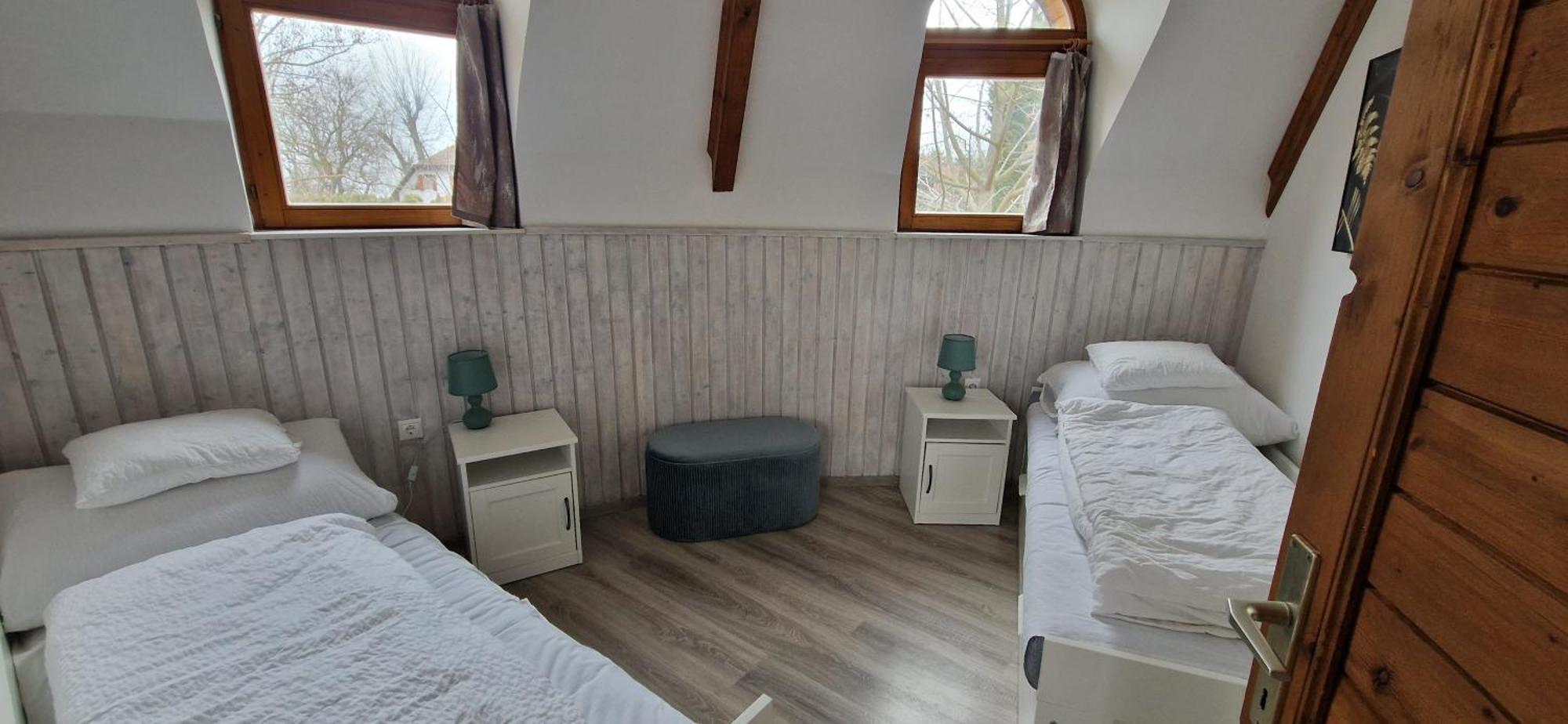 Gesztenye Nyaralopark Balatonudvari Esterno foto